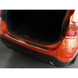 Ochranná lišta hrany kufru BMW X1 2009-2012 (E84)