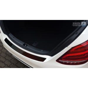 Ochranná lišta hrany kufru Mercedes C-Class 2014- (W205, sedan, červený carbon)
