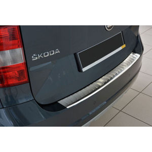 Ochranná lišta hrany kufru Škoda Yeti 2013-2017 (verze Outdoor)