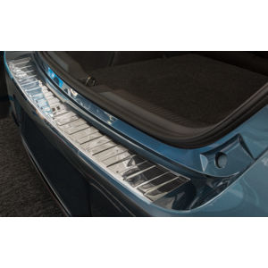 Ochranná lišta hrany kufru Toyota Auris TS 2015-2019 (combi)