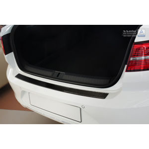 Ochranná lišta hrany kufru VW Passat B8 2016- (sedan, carbon)