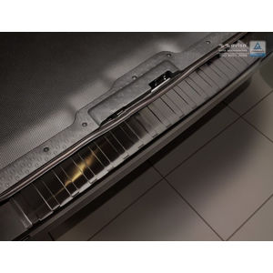 Ochranná lišta hrany kufru Opel Vivaro 2014-2019 (tmavá)
