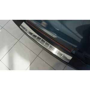 Ochranná lišta hrany kufru Opel Astra H 2004-2014 (combi)